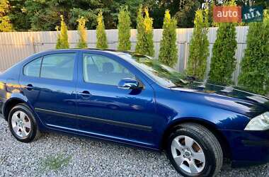 Лифтбек Skoda Octavia 2008 в 