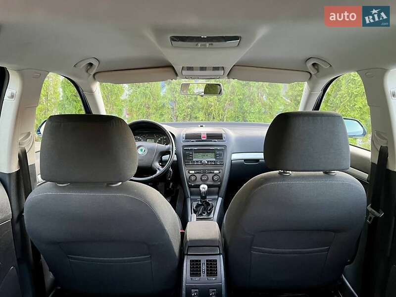 Лифтбек Skoda Octavia 2008 в Полтаве