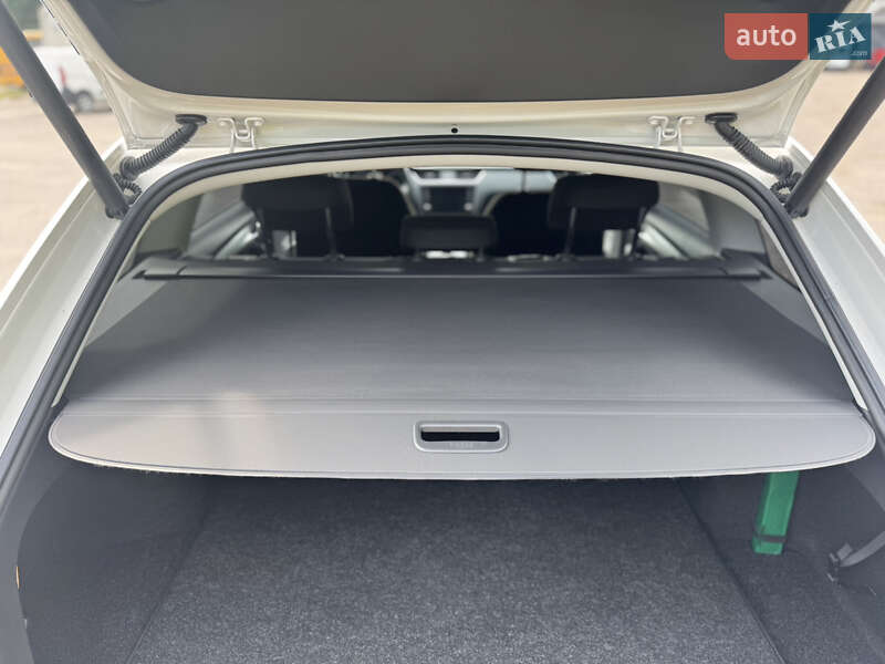Універсал Skoda Octavia 2019 в Радивиліві