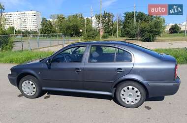 Лифтбек Skoda Octavia 2009 в 
