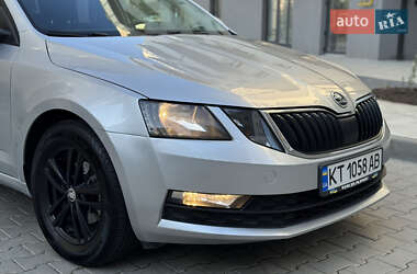 Універсал Skoda Octavia 2020 в 