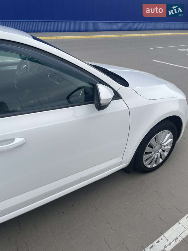 Лифтбек Skoda Octavia 2013 в Сумах