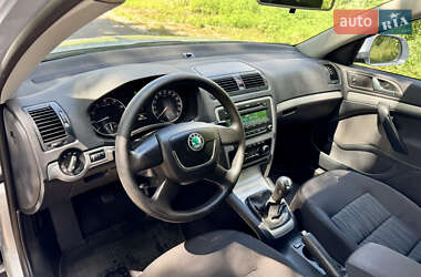 Лифтбек Skoda Octavia 2010 в 