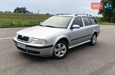 Універсал Skoda Octavia 2009 в Ромнах