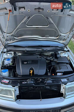 Универсал Skoda Octavia 2006 в 