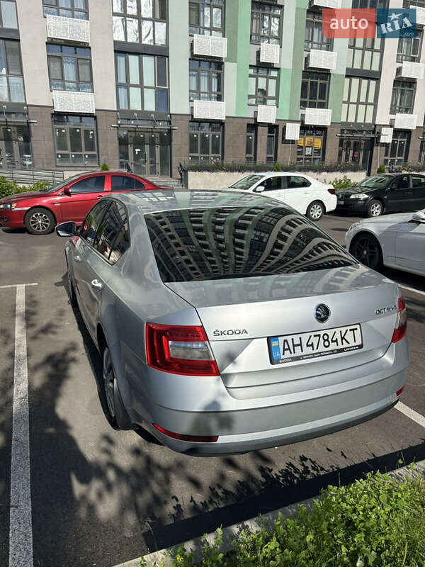 Лифтбек Skoda Octavia 2019 в Киеве