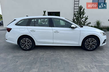 Универсал Skoda Octavia 2021 в 