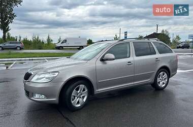 Универсал Skoda Octavia 2011 в 
