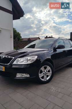 Универсал Skoda Octavia 2012 в Дубно