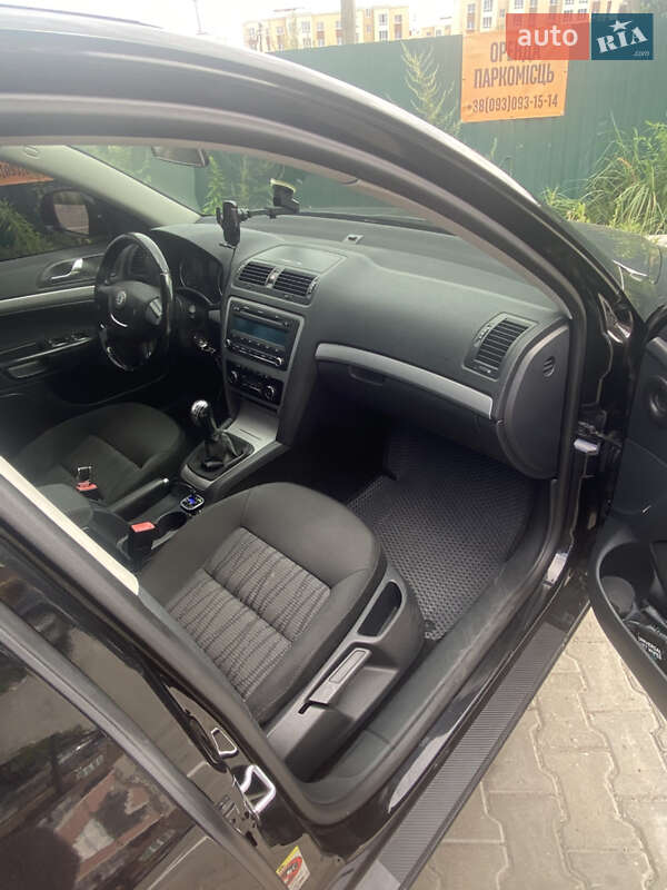Універсал Skoda Octavia 2010 в Києві