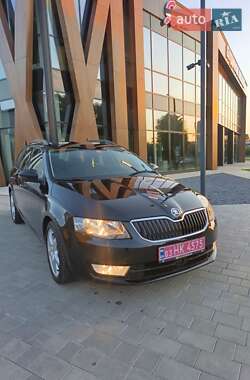 Универсал Skoda Octavia 2016 в Луцке