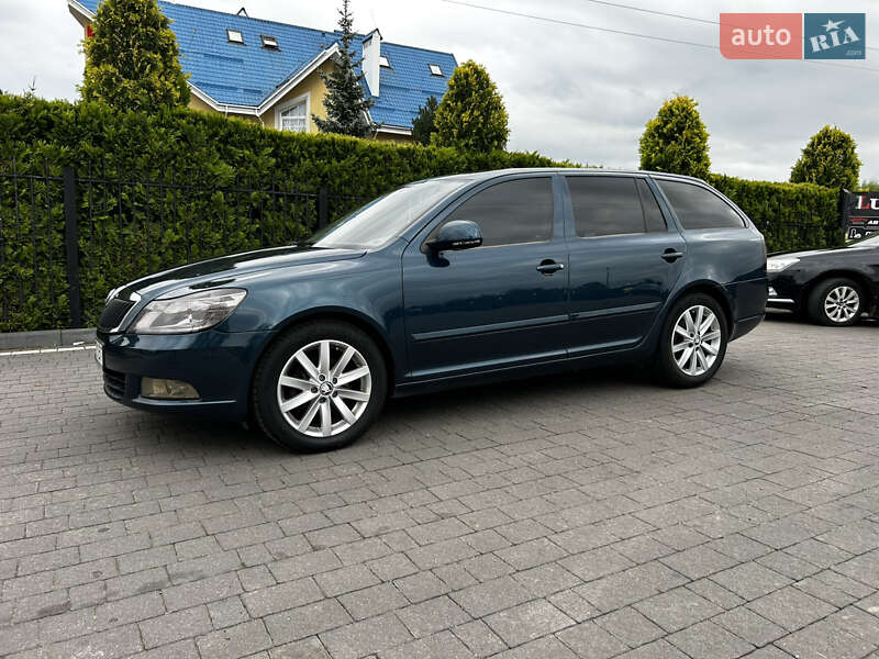Универсал Skoda Octavia 2013 в Долине