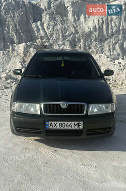 Лифтбек Skoda Octavia 2002 в Виннице