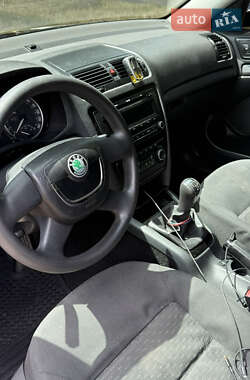 Лифтбек Skoda Octavia 2008 в 