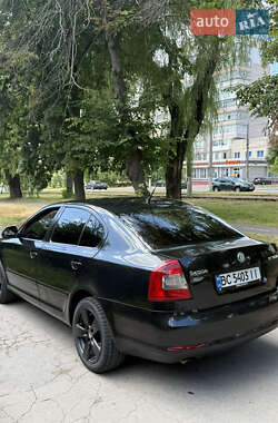 Лифтбек Skoda Octavia 2008 в 