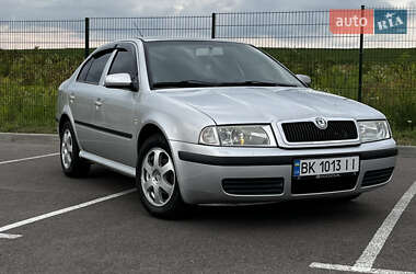 Лифтбек Skoda Octavia 2004 в Ровно