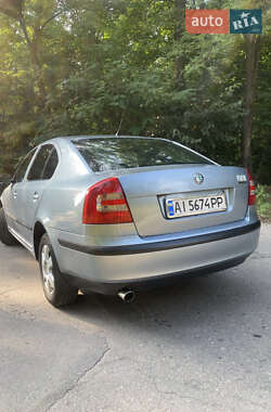 Лифтбек Skoda Octavia 2005 в 