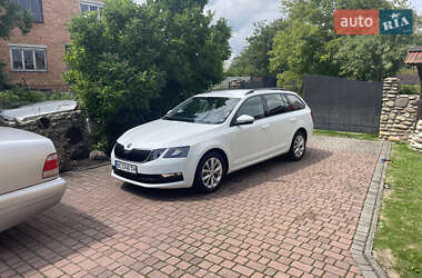 Універсал Skoda Octavia 2019 в Львові