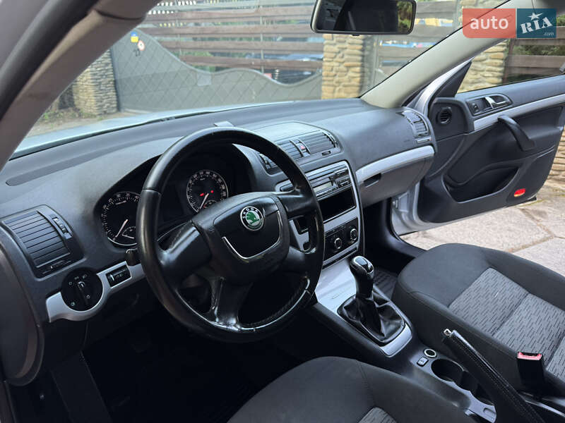 Універсал Skoda Octavia 2012 в Ковелі
