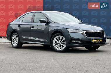 Лифтбек Skoda Octavia 2021 в Киеве