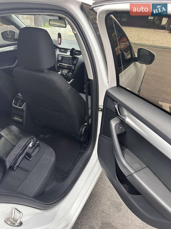 Лифтбек Skoda Octavia 2019 в Виннице