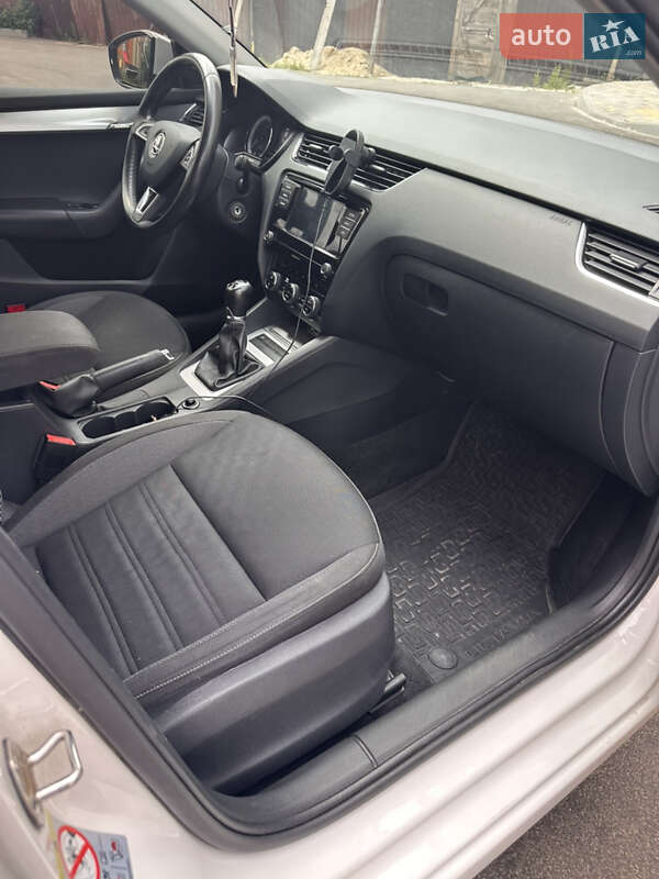 Лифтбек Skoda Octavia 2019 в Виннице