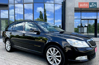 Универсал Skoda Octavia 2012 в 