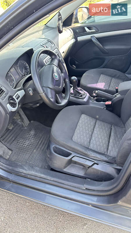 Лифтбек Skoda Octavia 2010 в Бобринце