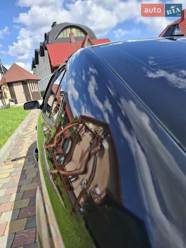 Лифтбек Skoda Octavia 2003 в Ивано-Франковске