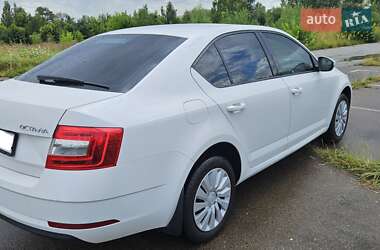 Ліфтбек Skoda Octavia 2018 в 