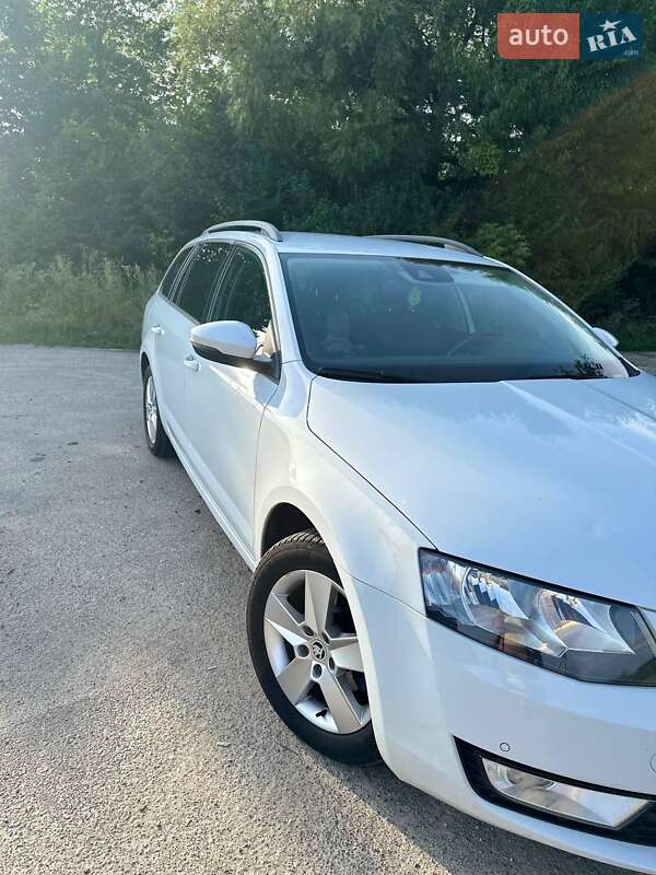 Универсал Skoda Octavia 2016 в Луцке