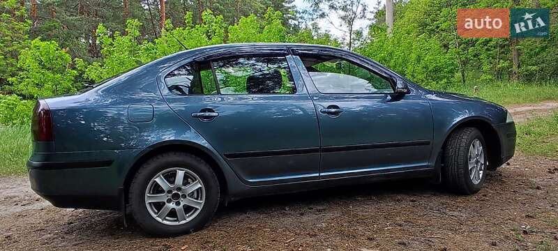 Лифтбек Skoda Octavia 2006 в Кропивницком