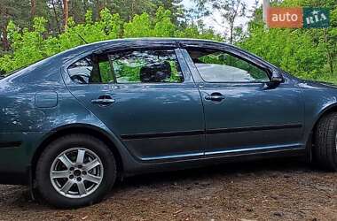 Лифтбек Skoda Octavia 2006 в 