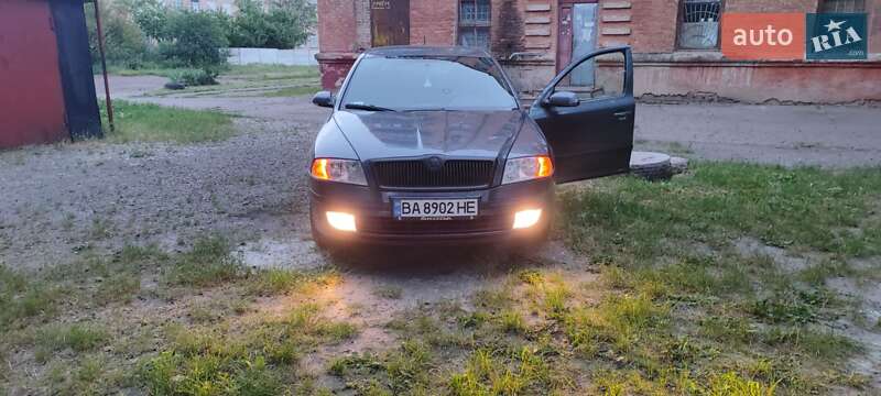 Лифтбек Skoda Octavia 2006 в Кропивницком