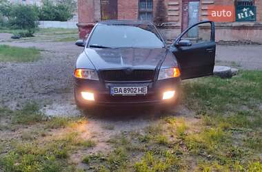 Лифтбек Skoda Octavia 2006 в 