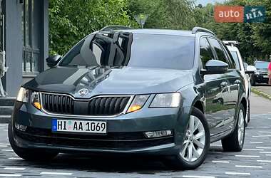 Універсал Skoda Octavia 2019 в Трускавці
