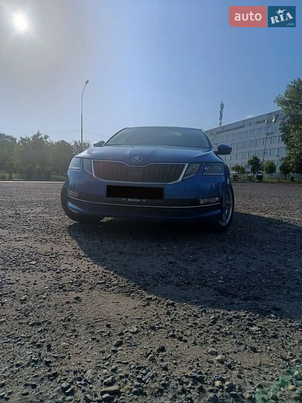 Ліфтбек Skoda Octavia 2017 в Ужгороді