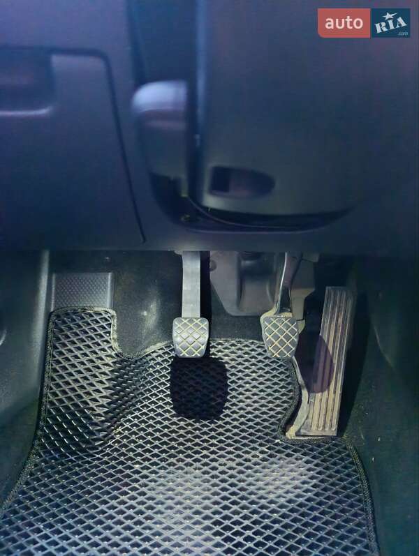 Універсал Skoda Octavia 2012 в Івано-Франківську фото 4 Універсал Skoda Octavia 2012 в Івано-Франківську