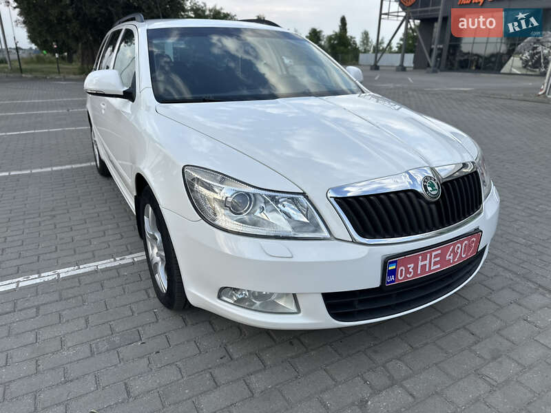 Універсал Skoda Octavia 2009 в Києві