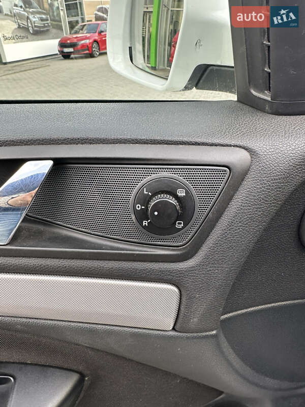 Універсал Skoda Octavia 2009 в Києві