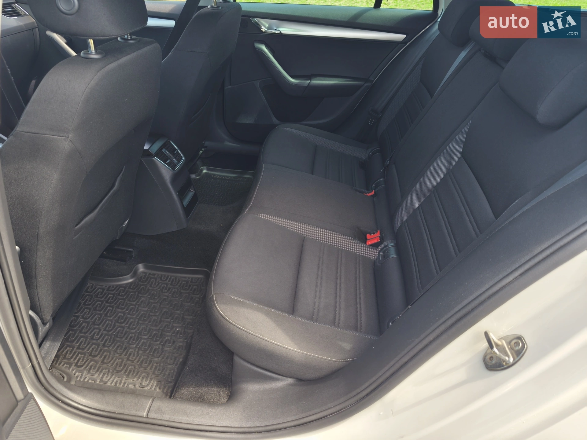 2019 Skoda Octavia - мініатюра 18
