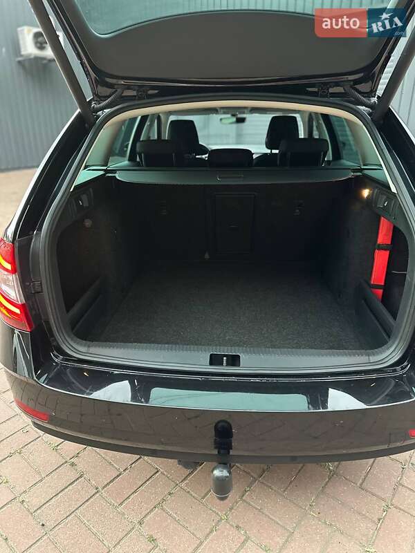 Універсал Skoda Octavia 2017 в Кропивницькому
