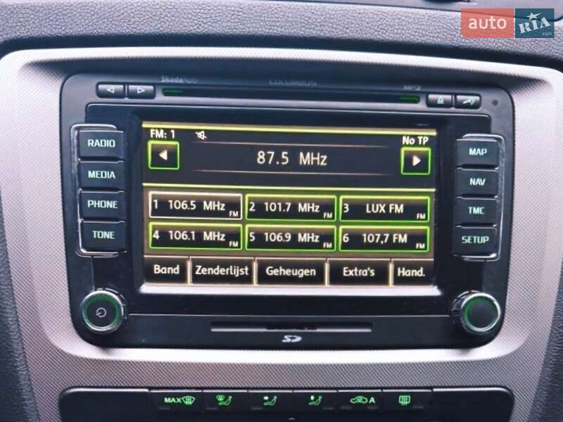 Универсал Skoda Octavia 2012 в Новой Басане