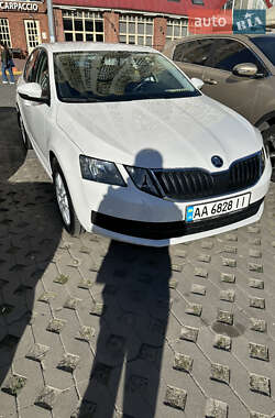 Лифтбек Skoda Octavia 2019 в 