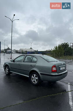 Ліфтбек Skoda Octavia 2003 в Києві
