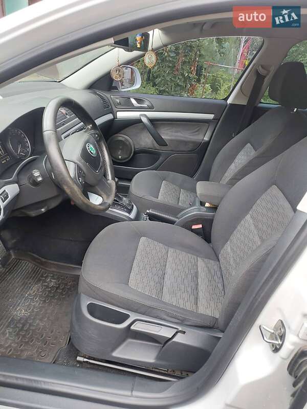 Универсал Skoda Octavia 2011 в Саврани