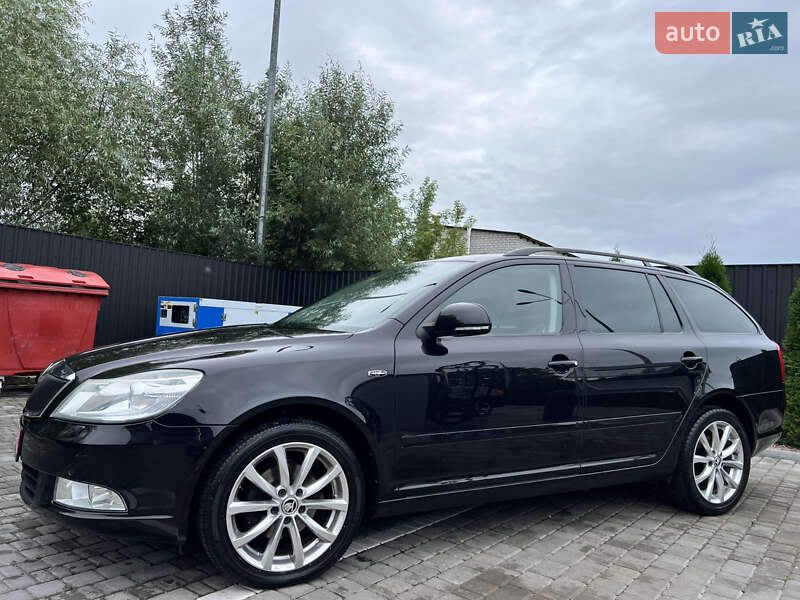 Универсал Skoda Octavia 2012 в Ровно