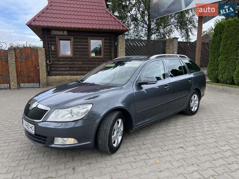 Універсал Skoda Octavia 2011 в Луцьку