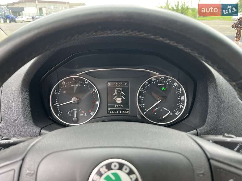 Універсал Skoda Octavia 2011 в Луцьку