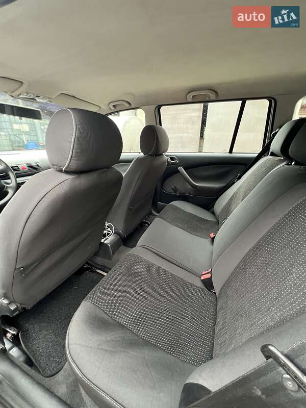 Універсал Skoda Octavia 2004 в Львові